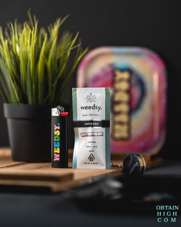 Strawberry 500MG THC Cannabis Flower Mini Pre-Roll by Weedsy 4